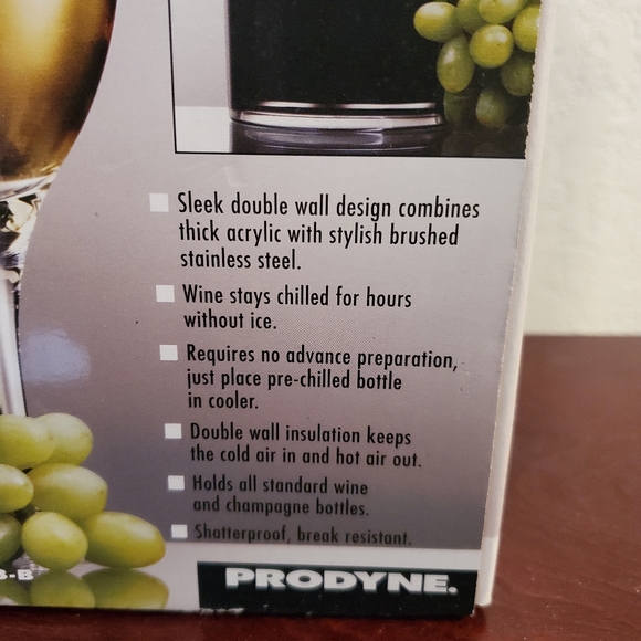 Prodyne Swirl Iceless Wine Cooler - Picture 2 of 6